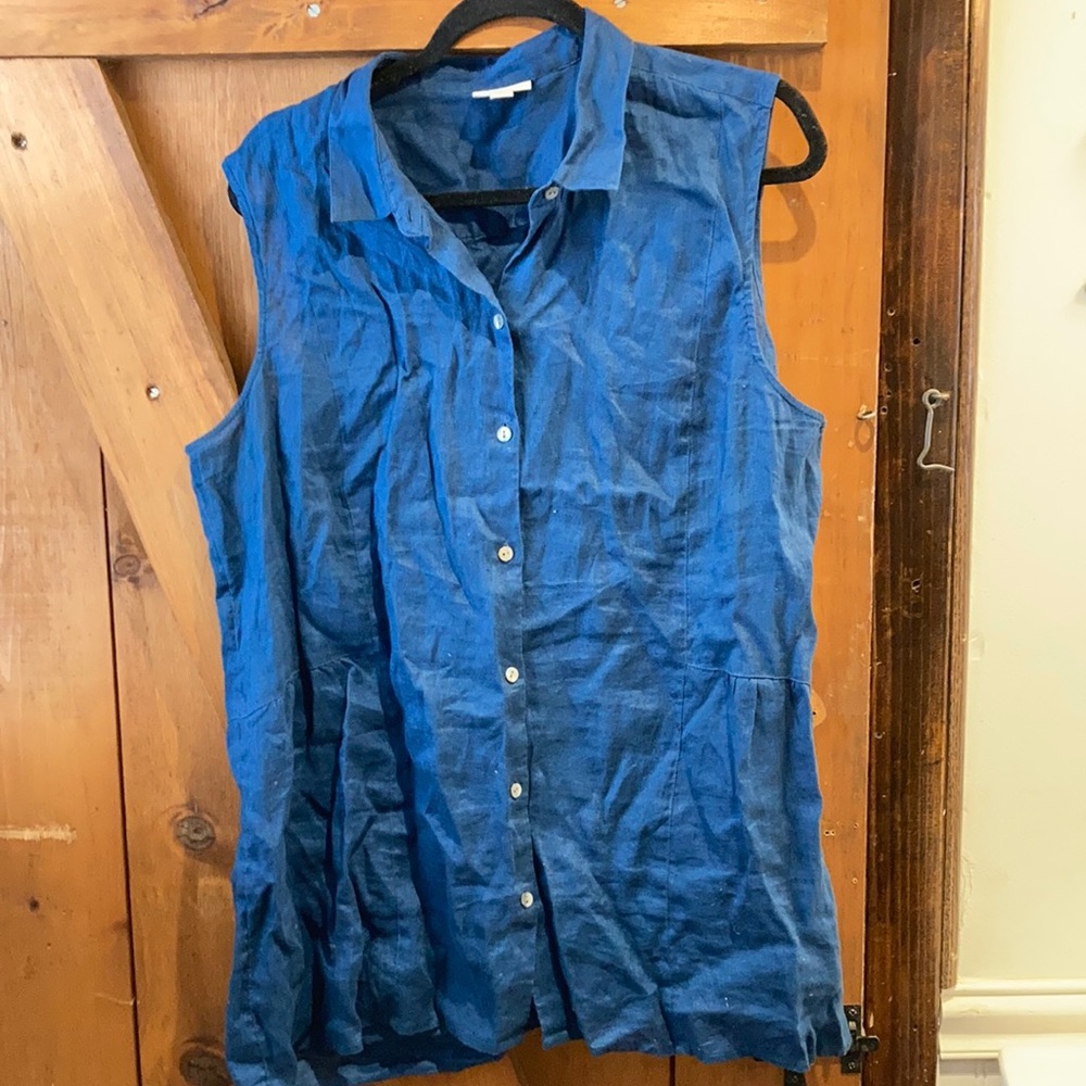 J. Jill Sleeveless Button-Front Linen Tunic in Blue